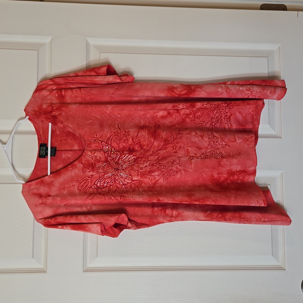 Angled Hem Ladies Top Size 2X